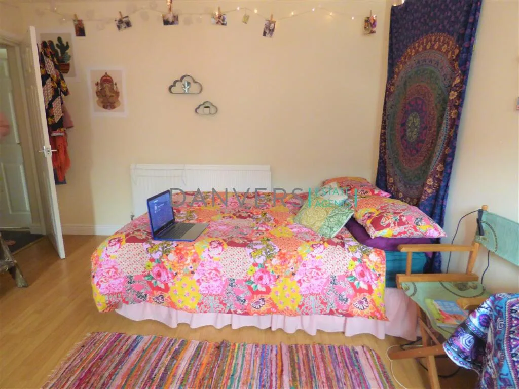 2 bedroom terraced house for rent
