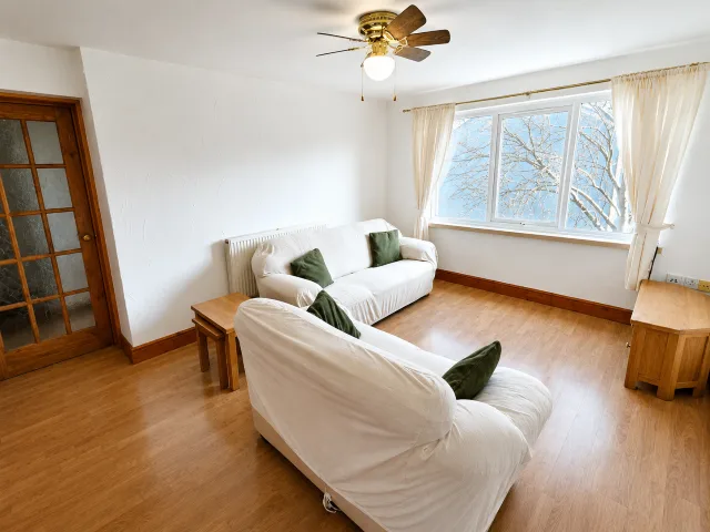 1 bedroom maisonette for rent