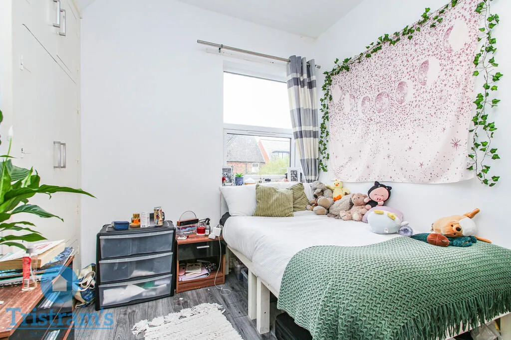 1 bedroom detached house for rent