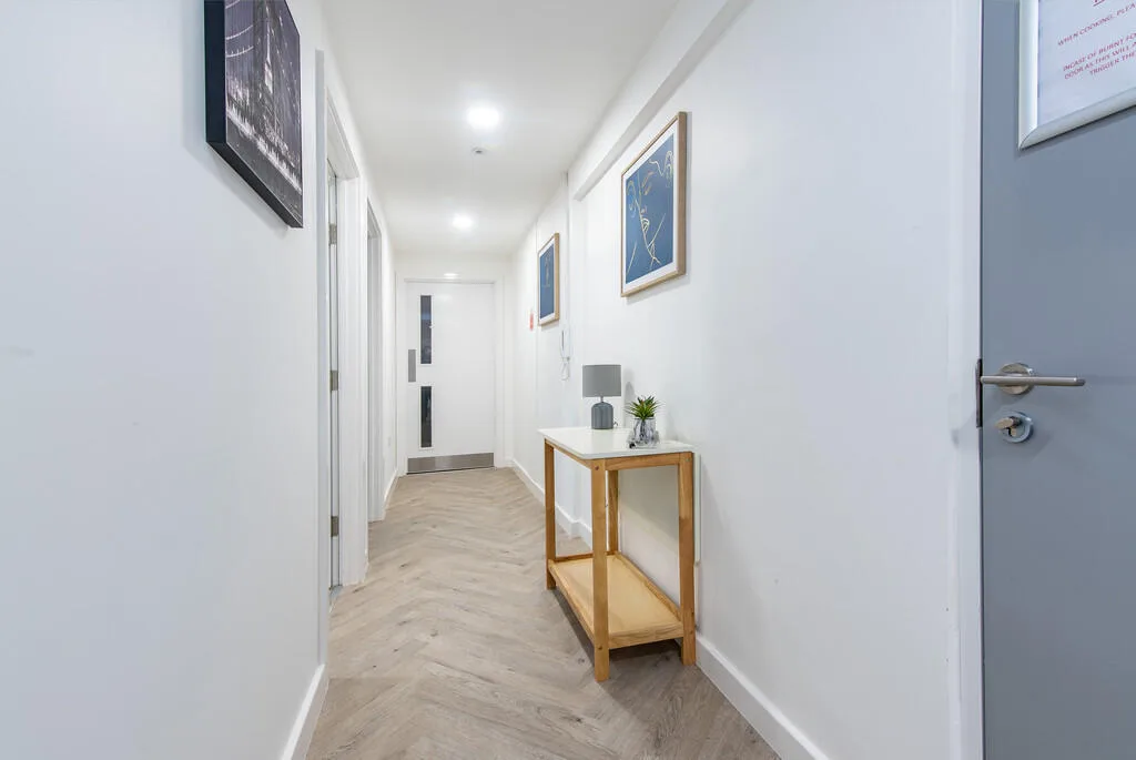6 bedroom apartment for rent