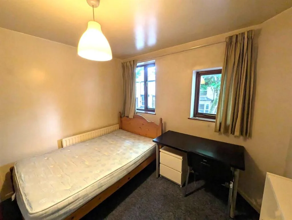4 bedroom terraced house for rent