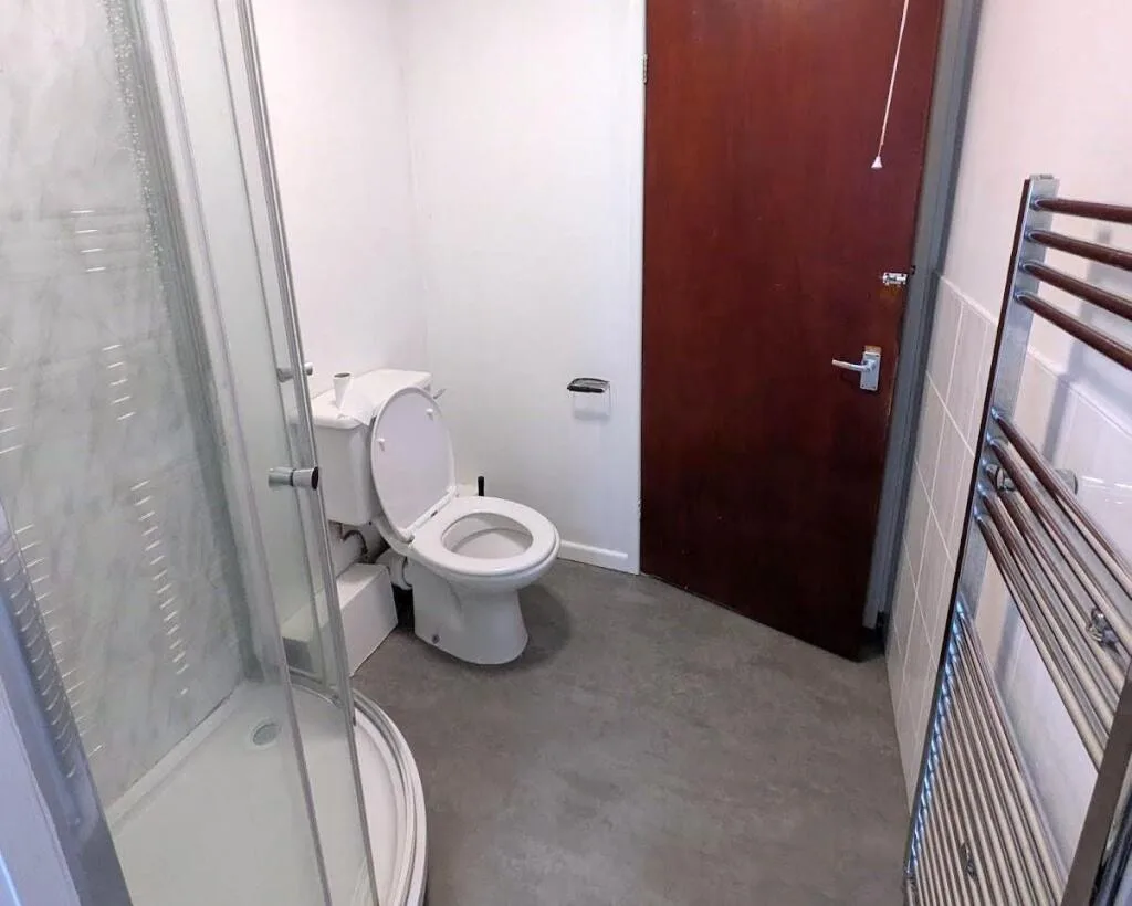 4 bedroom terraced house for rent