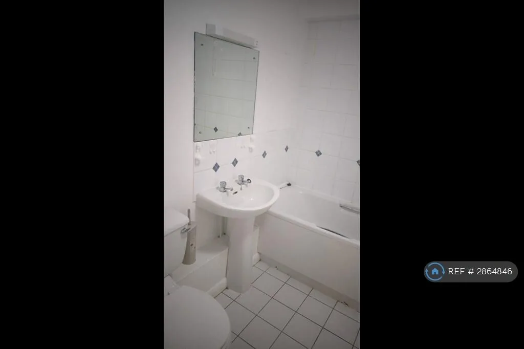 1 bedroom flat share for rent