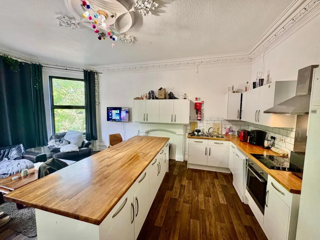 1 bedroom house for rent