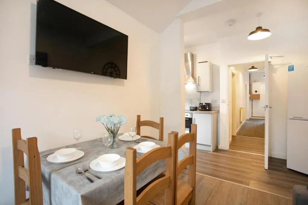 2 bedroom apartment for rent
