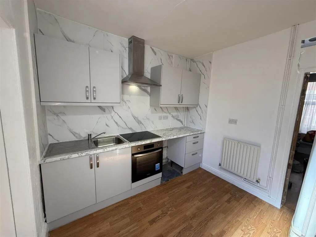 2 bedroom terraced house for rent