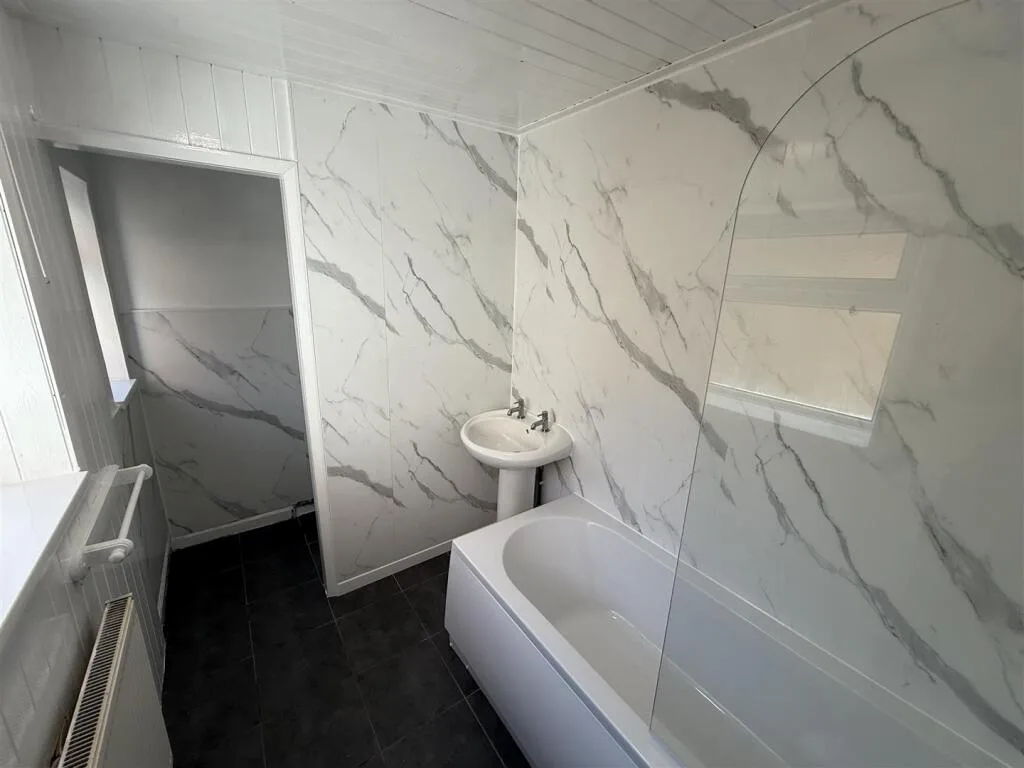 2 bedroom terraced house for rent