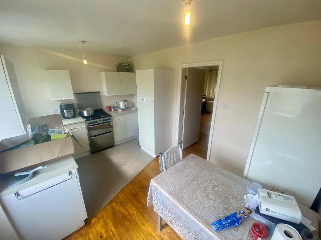 2 bedroom semi-detached house for rent