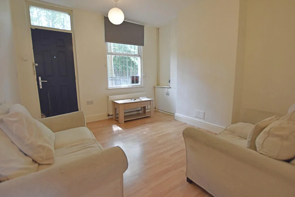 2 bedroom terraced house for rent
