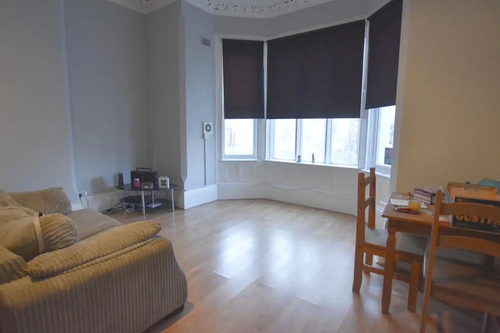 2 bedroom ground floor flat for rent