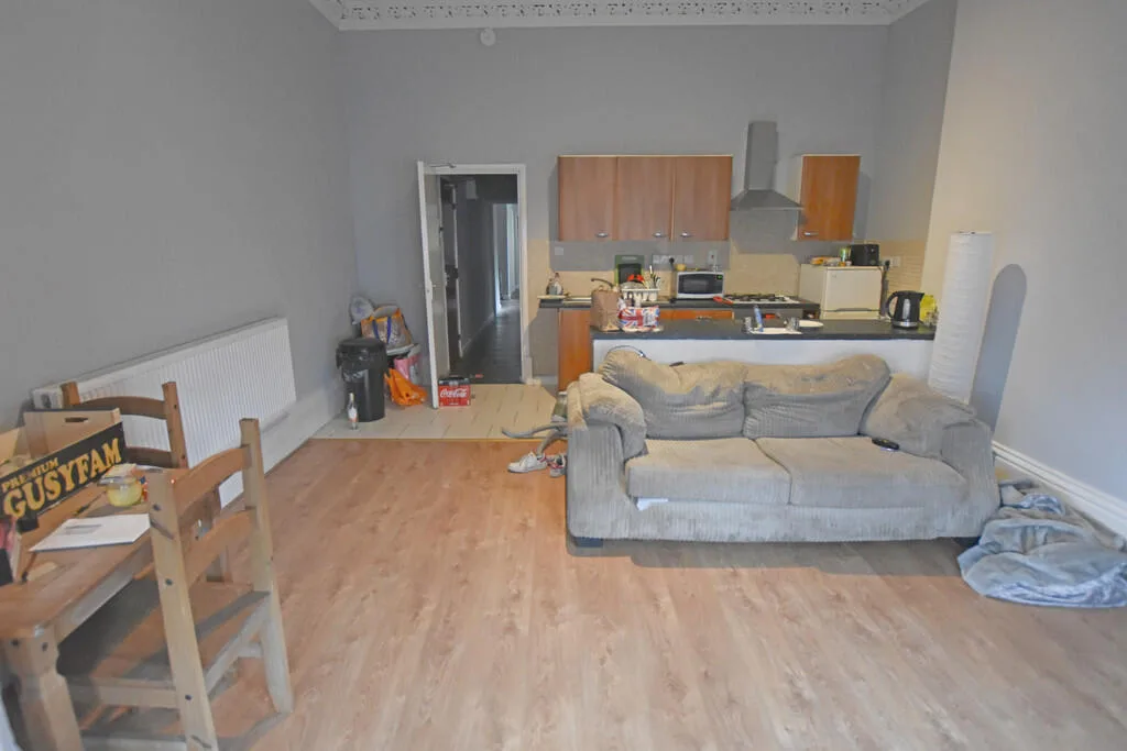 2 bedroom ground floor flat for rent