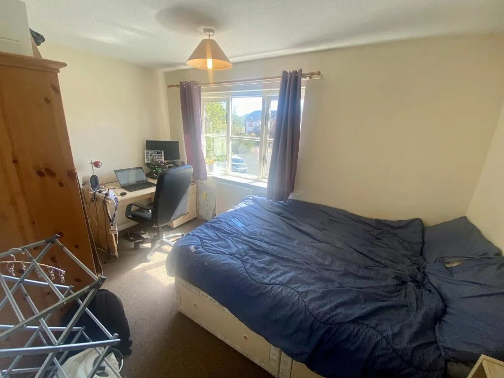 2 bedroom semi-detached house for rent
