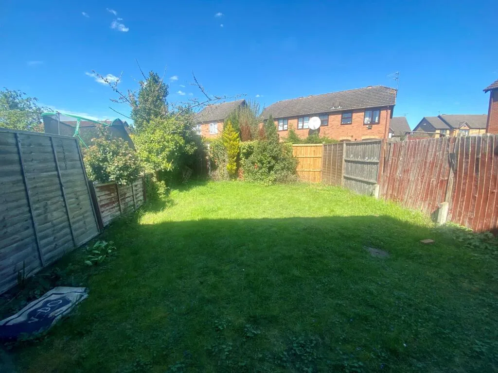 2 bedroom semi-detached house for rent
