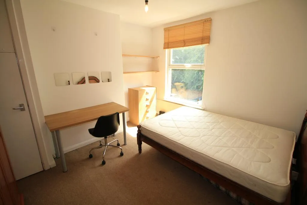 2 bedroom terraced house for rent