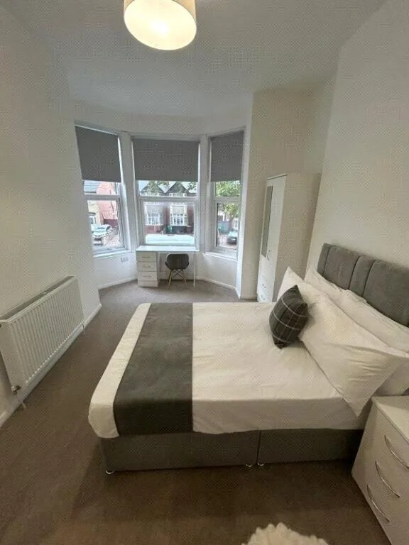 2 bedroom house for rent