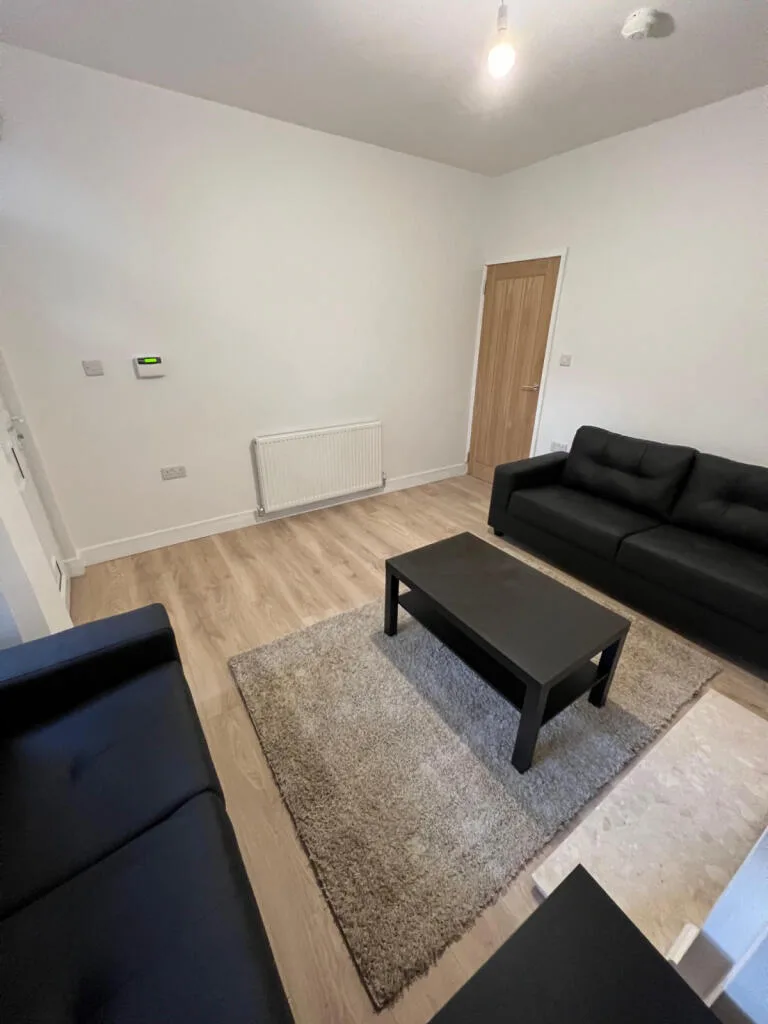 2 bedroom terraced house for rent