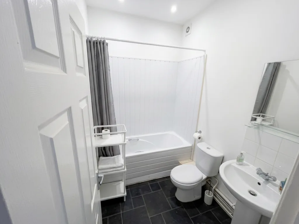 2 bedroom flat for rent