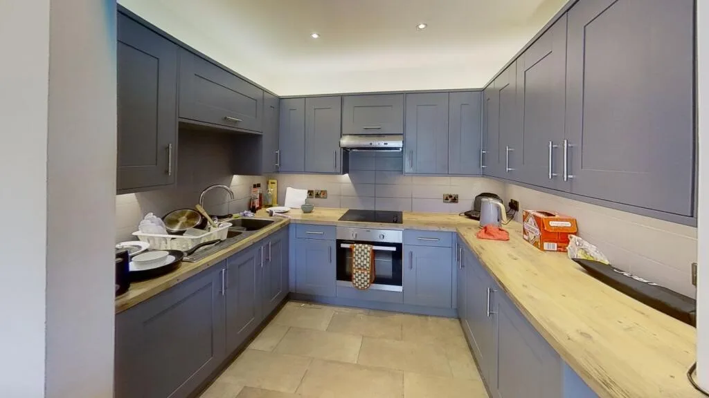 2 bedroom duplex for rent