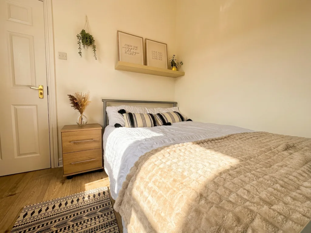 3 bedroom flat for rent