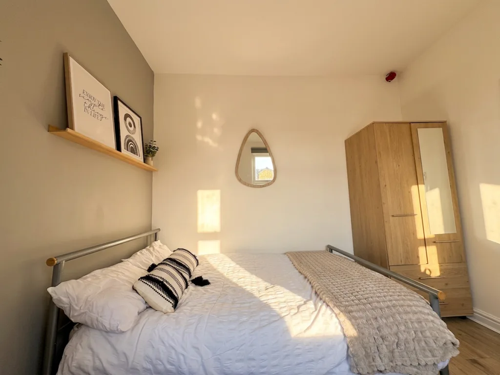 3 bedroom flat for rent