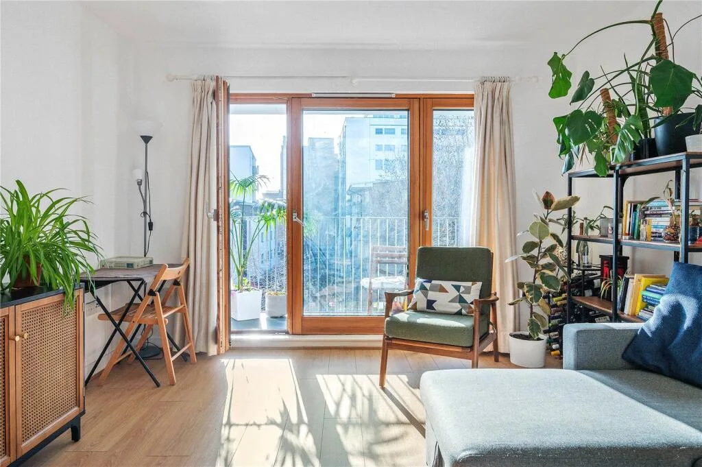 2 bedroom duplex for rent
