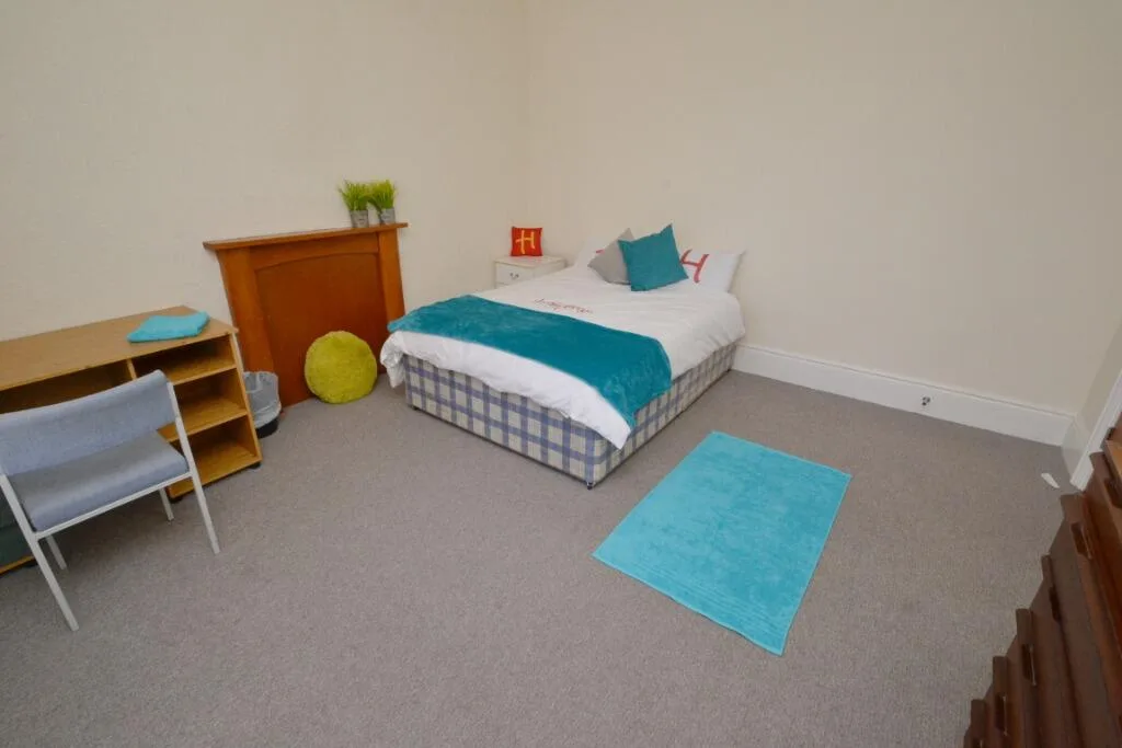 1 bedroom detached house for rent