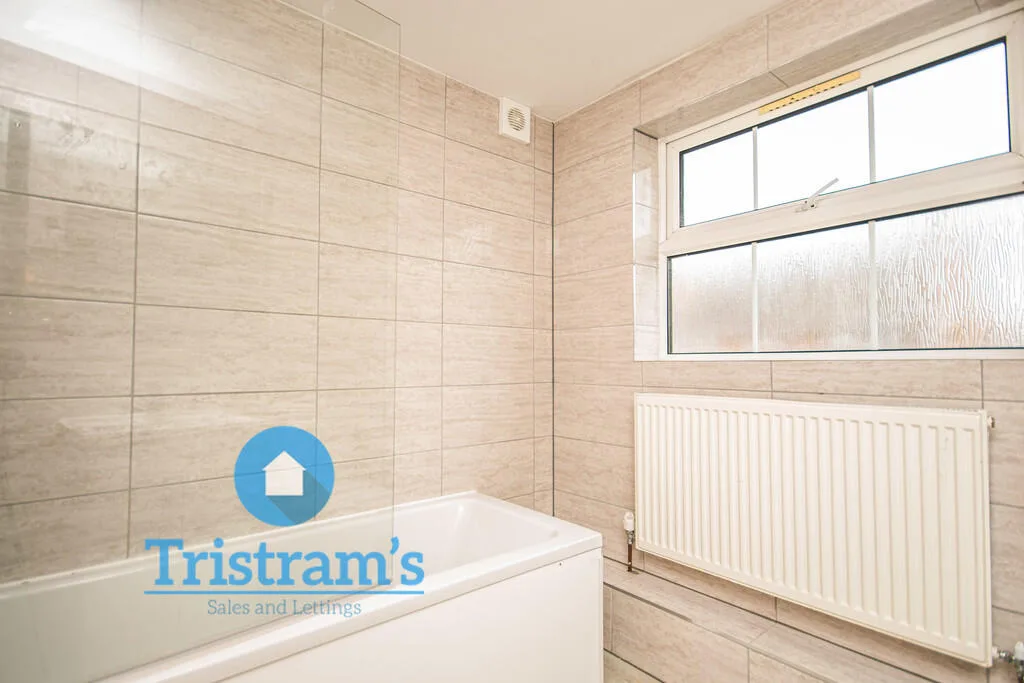 1 bedroom house share for rent