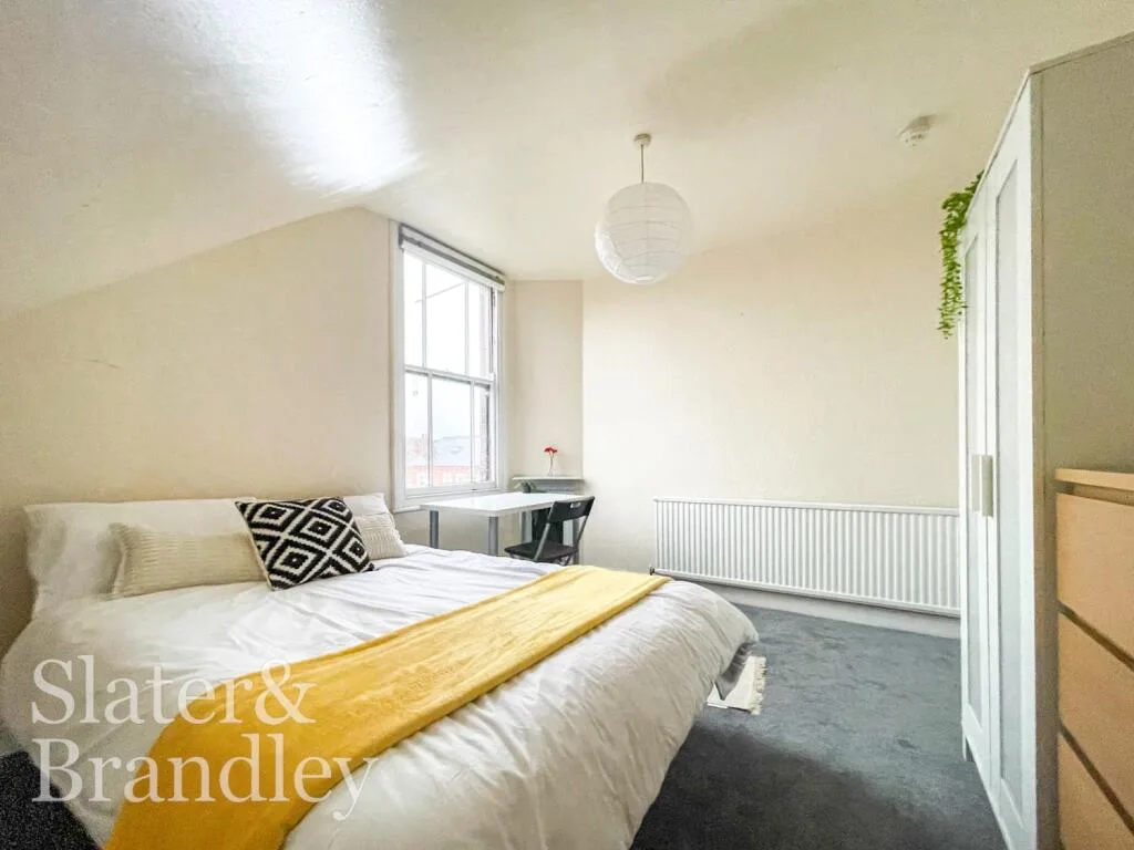1 bedroom house share for rent