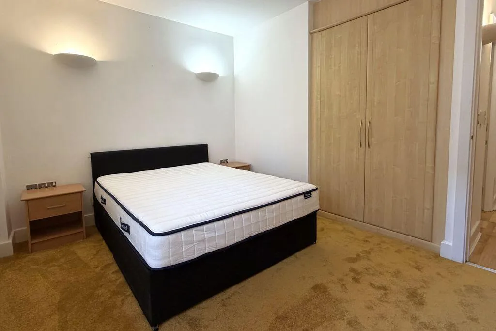2 bedroom flat for rent