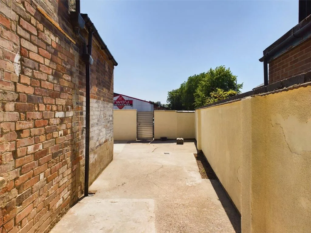 1 bedroom terraced house for rent