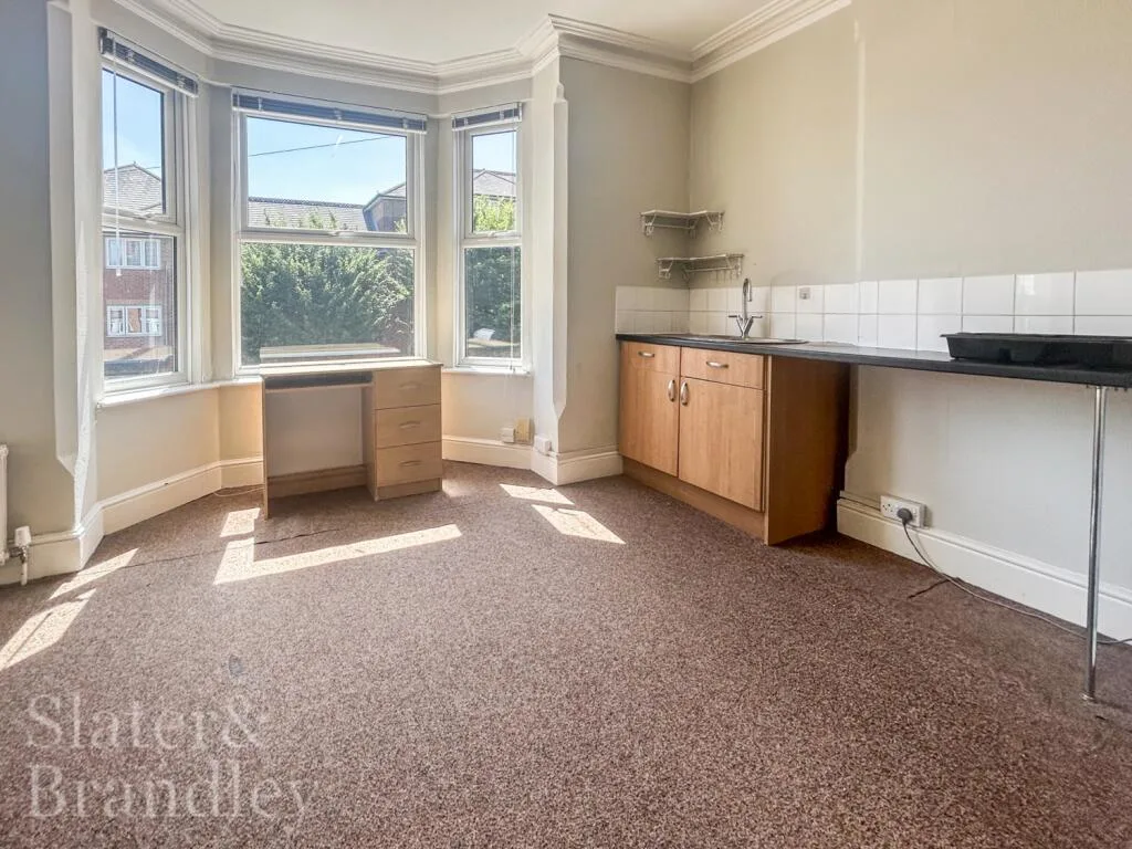 1 bedroom house share for rent