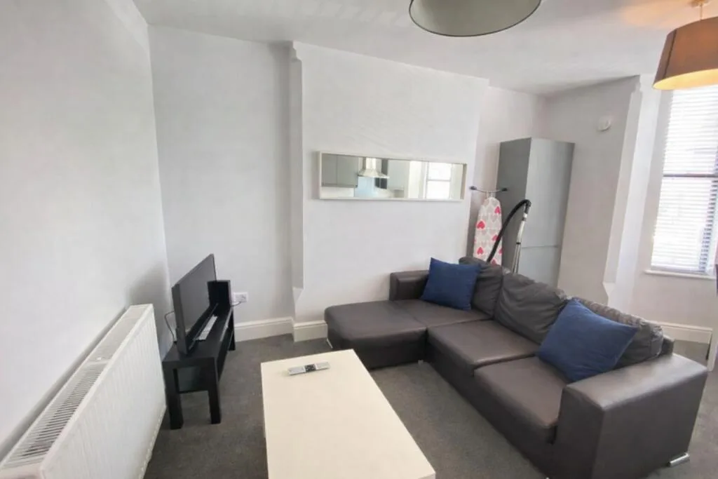 2 bedroom apartment for rent