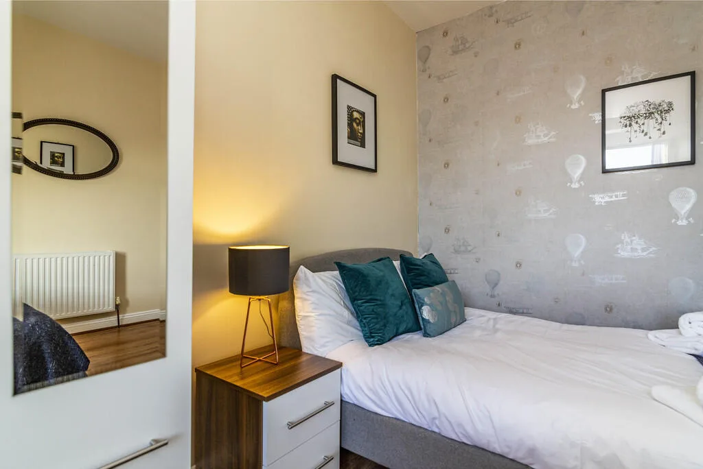 2 bedroom flat for rent