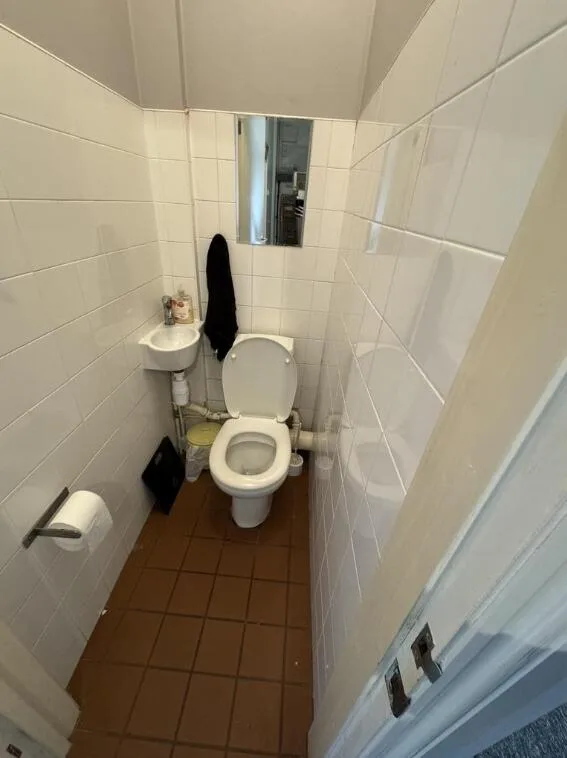 5 bedroom terraced house for rent
