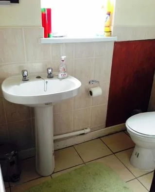 6 bedroom house for rent