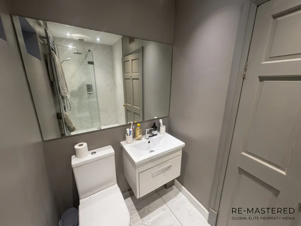 6 bedroom house for rent