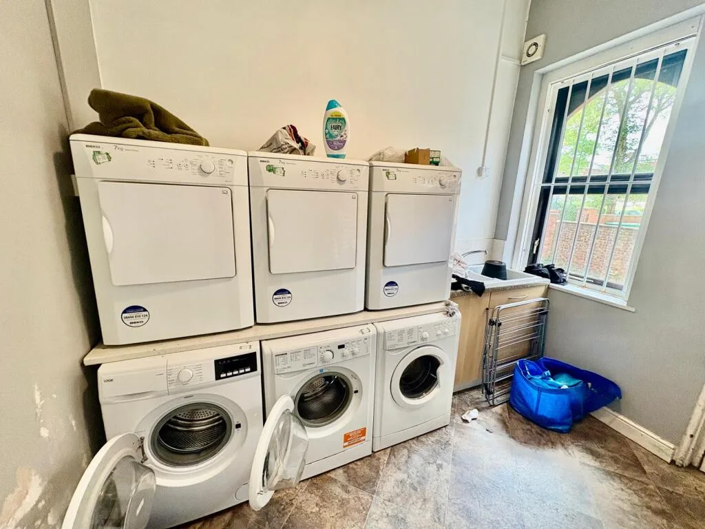 1 bedroom house for rent