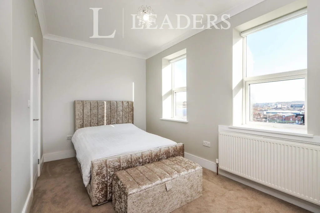 1 bedroom house share for rent