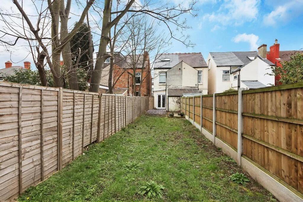 4 bedroom house for rent