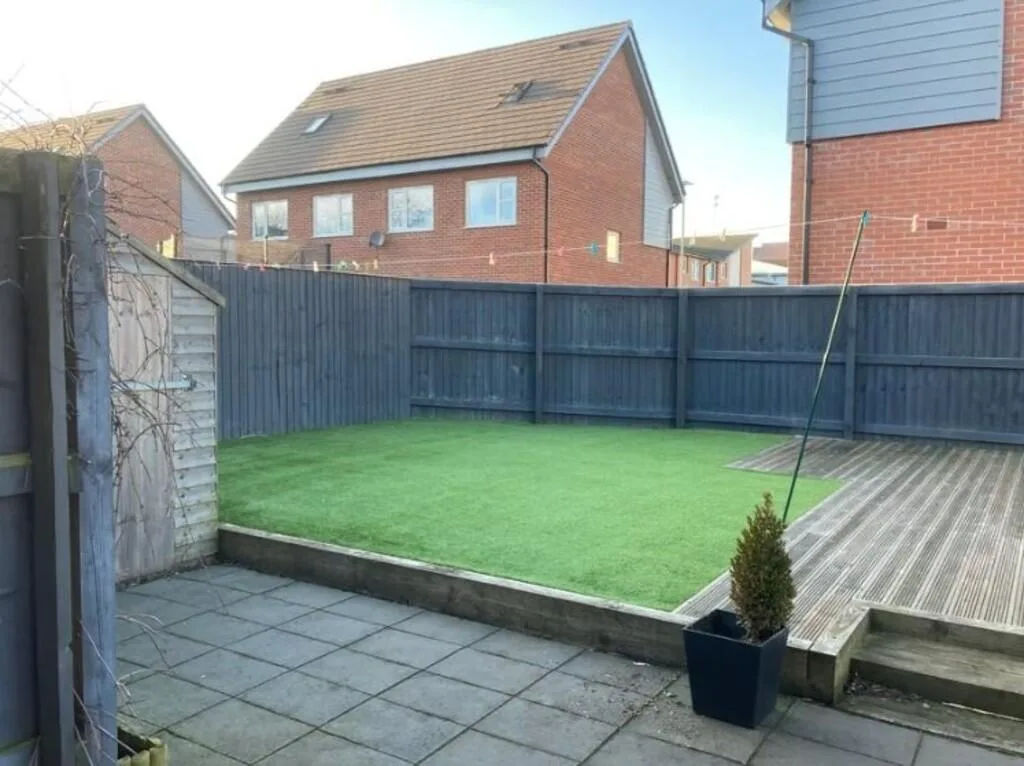 1 bedroom semi-detached house for rent