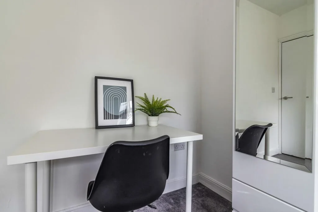 1 bedroom semi-detached house for rent