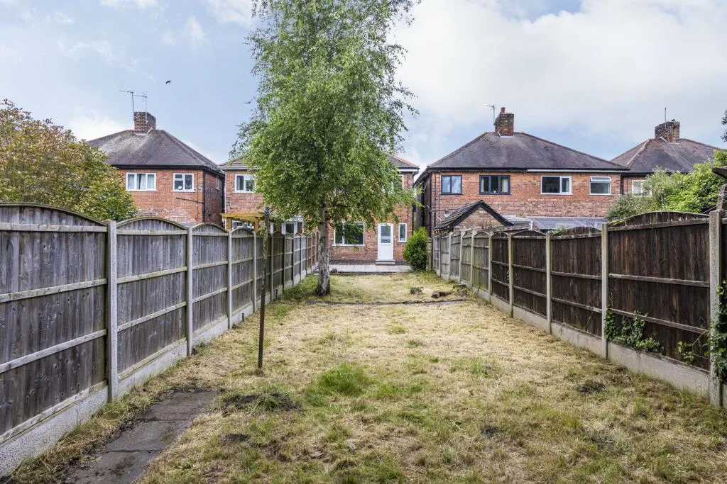 1 bedroom semi-detached house for rent