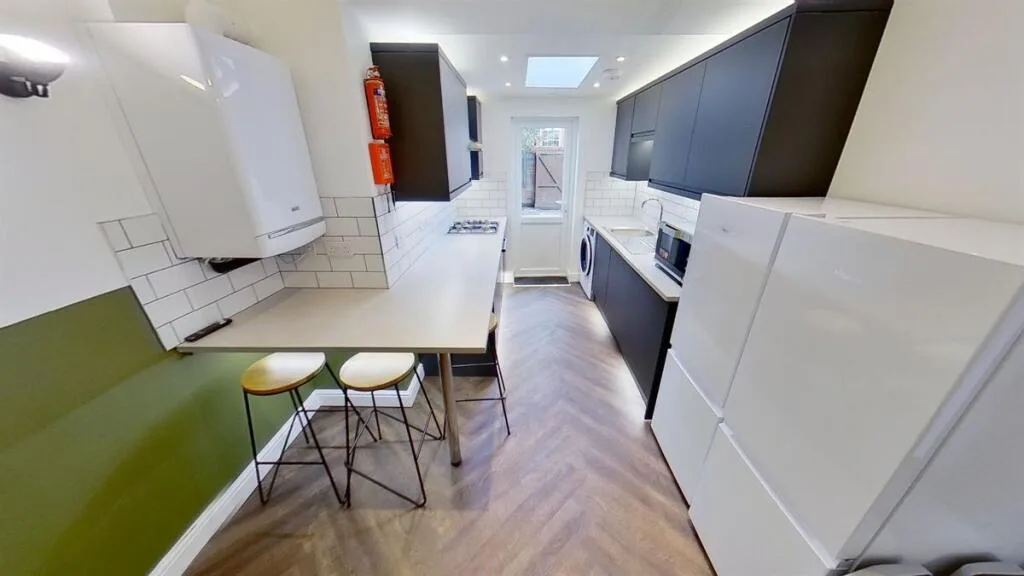 1 bedroom house for rent