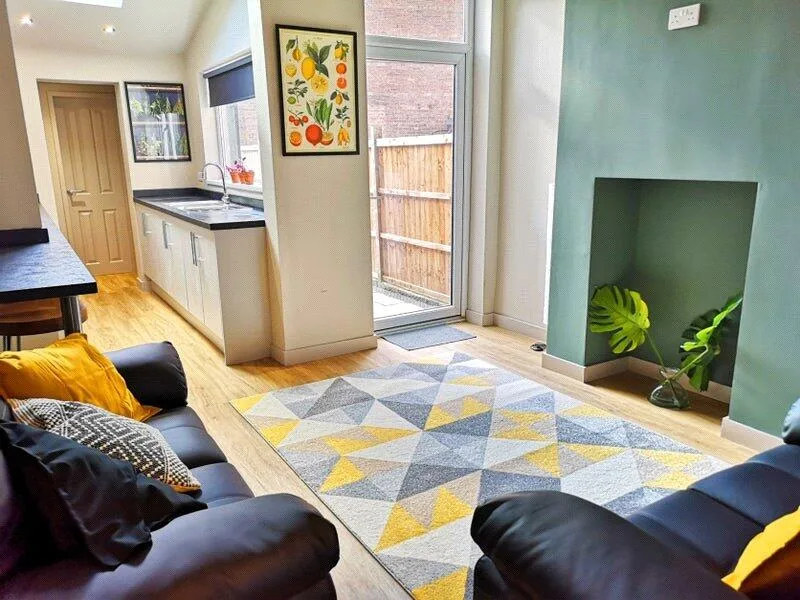 1 bedroom semi-detached house for rent