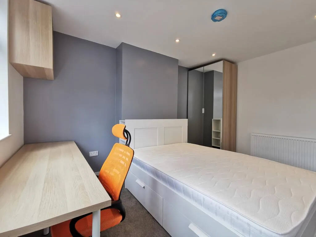 1 bedroom house for rent