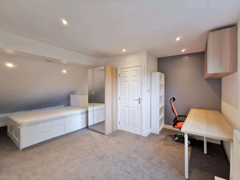 1 bedroom house for rent