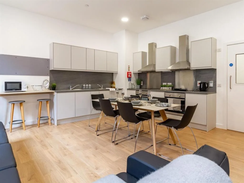 1 bedroom flat share for rent