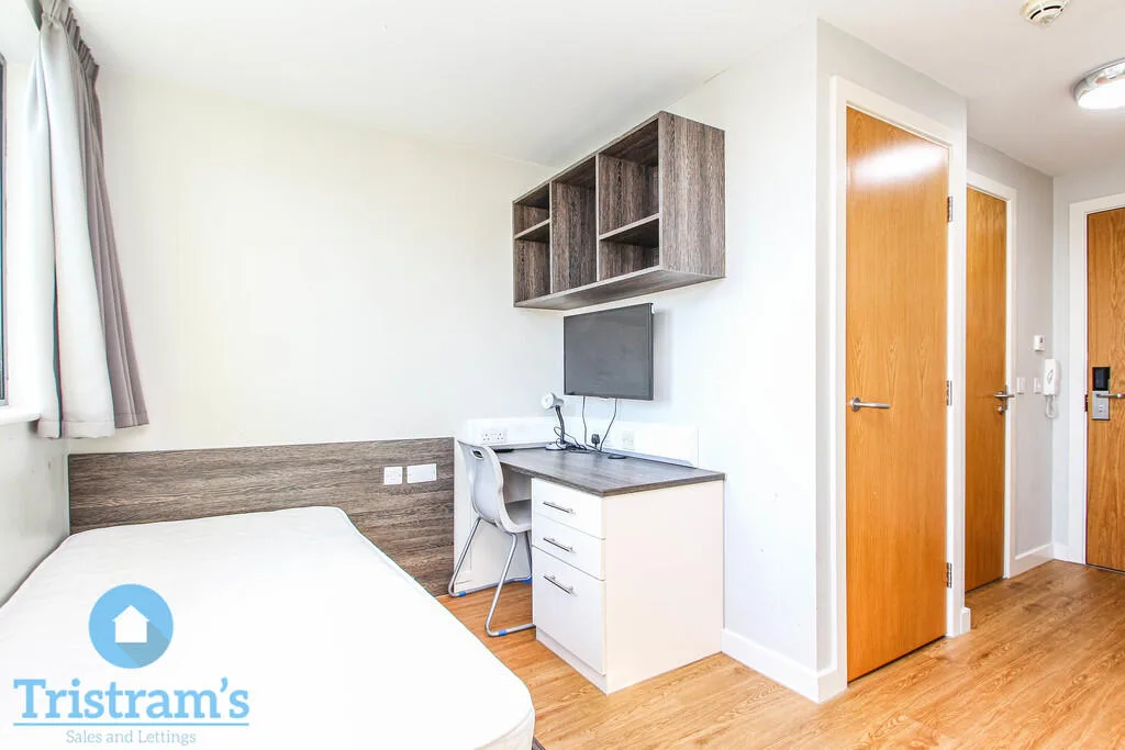 Studio apartment for rent