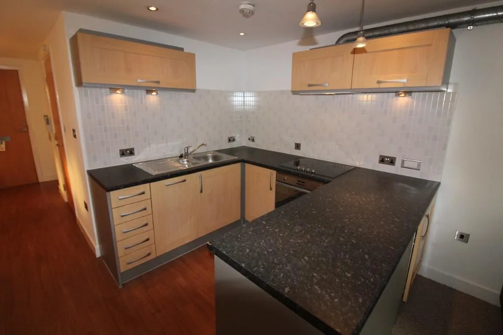 1 bedroom duplex for rent