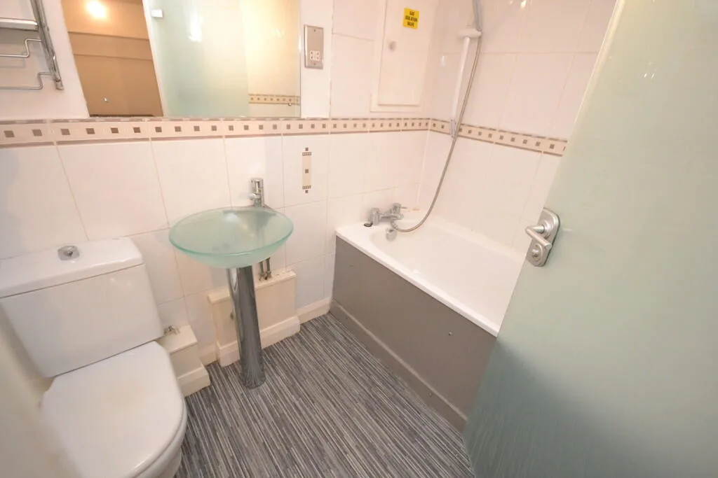 3 bedroom apartment for rent